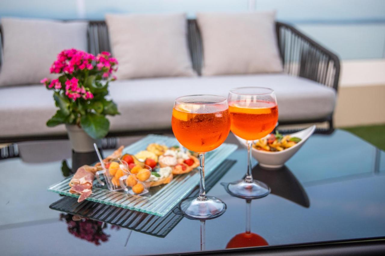 Hotel Degli Oleandri Σιρμιόνε Εξωτερικό φωτογραφία