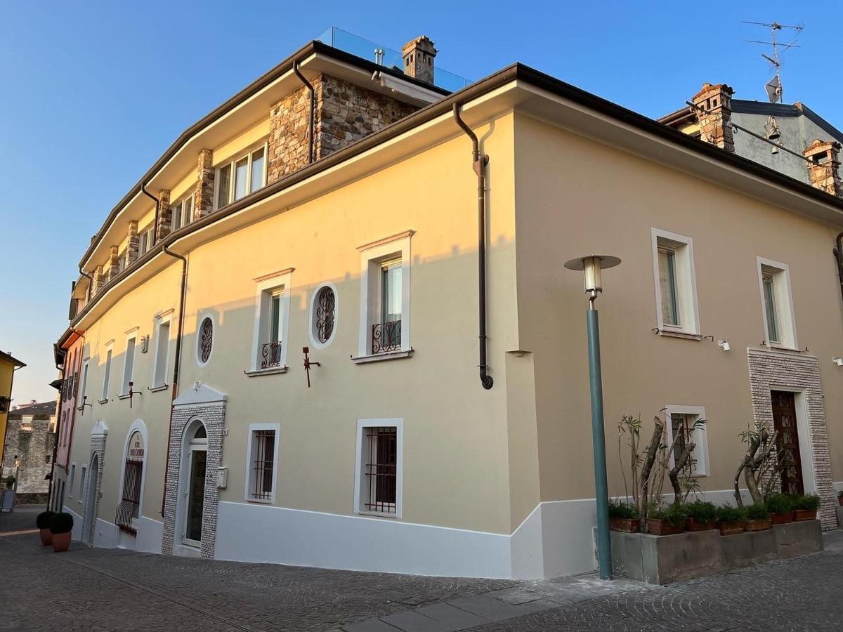 Hotel Degli Oleandri Σιρμιόνε Εξωτερικό φωτογραφία
