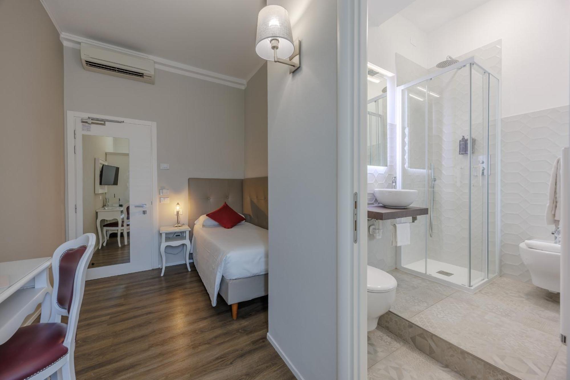 Hotel Degli Oleandri Σιρμιόνε Εξωτερικό φωτογραφία